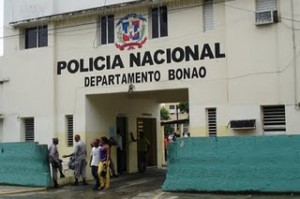 Fachada Policia de Bonao