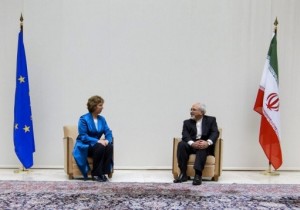 Catherine Ashton junto al ministro de Exteriores iraní Mohamad Zarif