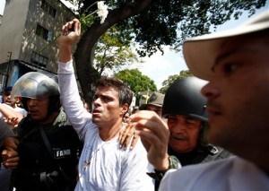 Leopoldo López se entrega (AP)