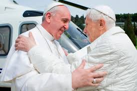 Papa Francisco y Benedicto VXI