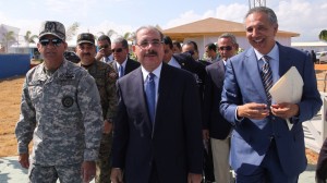 Danilo Medina inaugura Boca de Cachón.
