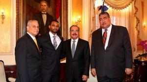 Danilo Medina y representante de San Martin