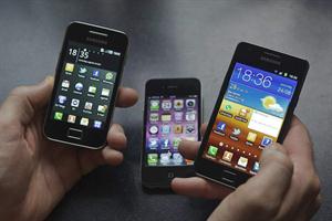 Algunos clientes de Claro reportan fallas en servicio móvil; empresa trabaja para solucionarlas