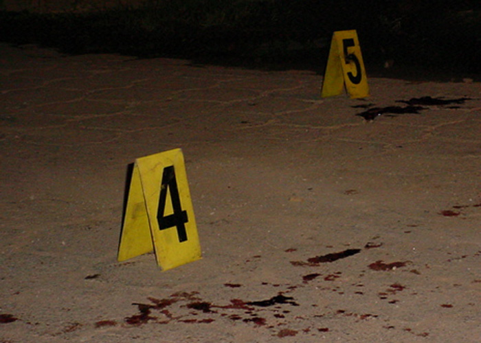 Dos muertos tras enfrentarse a tiros en Salcedo "por el amor de una mujer"