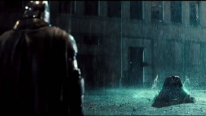 'Batman' y 'Superman' protagonizan tráiler lleno de 'rabia'