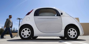 Google busca pasajeros para sus carros autónomos