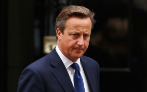 Premier británico buscará visto bueno para atacar EI en Siria