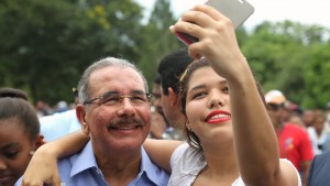 Danilo Medina repite como él presidente mejor valorado de Latinoamérica
