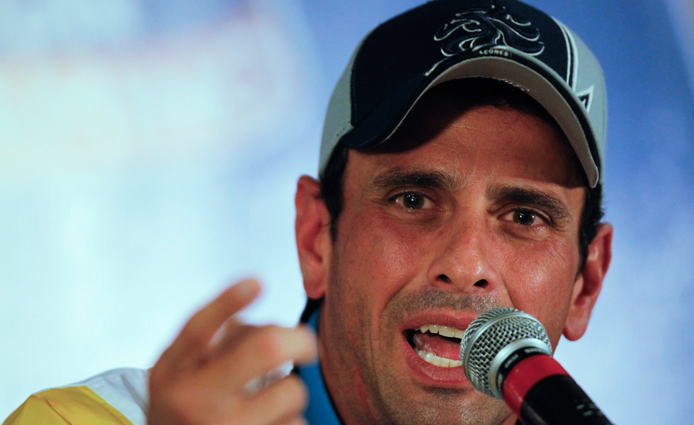 Capriles: "Maduro prefiere un golpe de Estado a un referéndum revocatorio"