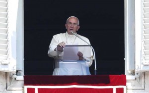 El Papa dice la Iglesia está comprometida en solución de problemas en América Latina