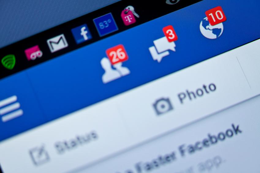 ¿Qué pasa con Facebook cuando una persona muere?