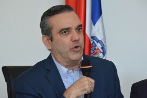  Abinader reclama reforma política para actualizar leyes y mejorar arbitraje electoral