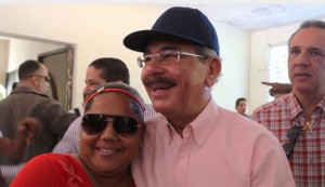 Presidente Medina hará tregua a su activismo en diciembre  