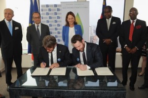 Francia y Haití firman acuerdo para reforestación 