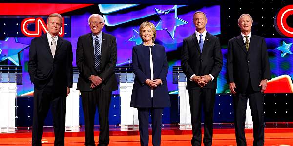 Clinton empieza el debate prometiendo luchar contra la desigualdad en EE.UU.