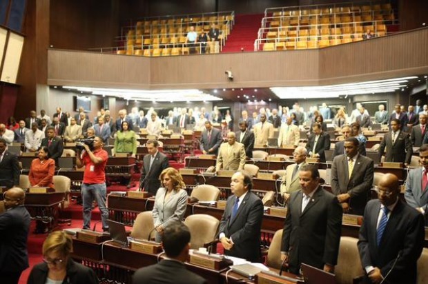 Directorio Legislativo OPD-FUNGLODE revela nivel académico de congresistas dominicanos