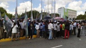 Cañeros denuncian Migración apresa braceros haitianos