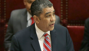 Dominicano Espaillat gana primarias del Distrito 13 NY y entra al Congreso Federal