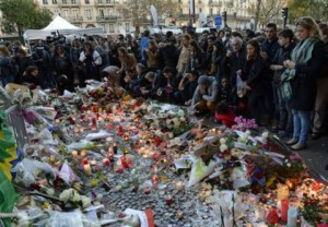 Musulmanes y judíos piden no estigmatizar el islam en París