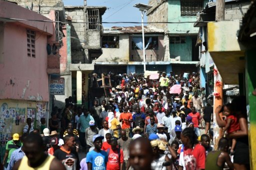 Mueren por lo menos 18 personas en Haití tras tomar alcohol adulterado
