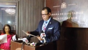 Diputado Leivin Guerrero renuncia del PRD y Luisín Jiménez formaliza renuncia alianza PLD
