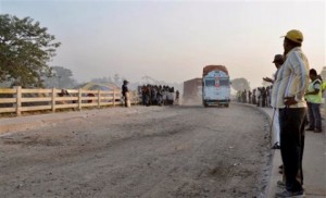 Al menos 30 muertos y 35 heridos en accidente de autobús en Nepal