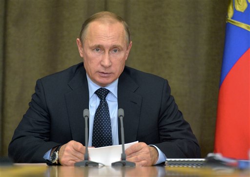 Putin afirma Rusia no tiene culpa de negociaciones fallidas con Kiev y Europa