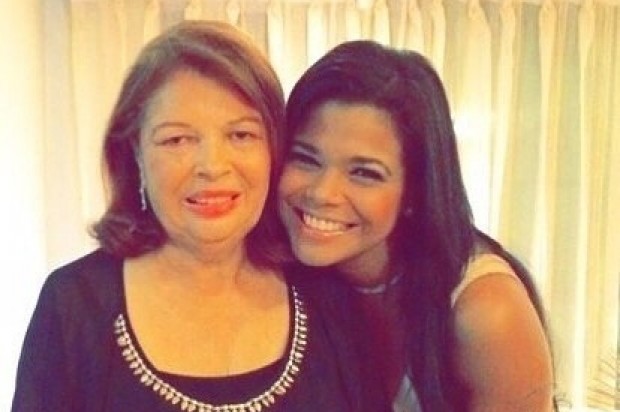 Fallece la madre de cantante y actriz Alina Vargas