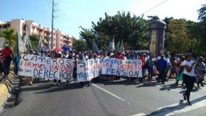 Cañeros marchan hacia el Palacio Nacional en reclamo de reivindicaciones 