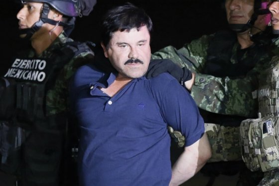 Juez frena temporalmente extradición de "El Chapo" a EEUU