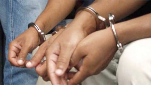 Detienen cinco dominicanos por decomiso de una tonelada de drogas en el Caribe  