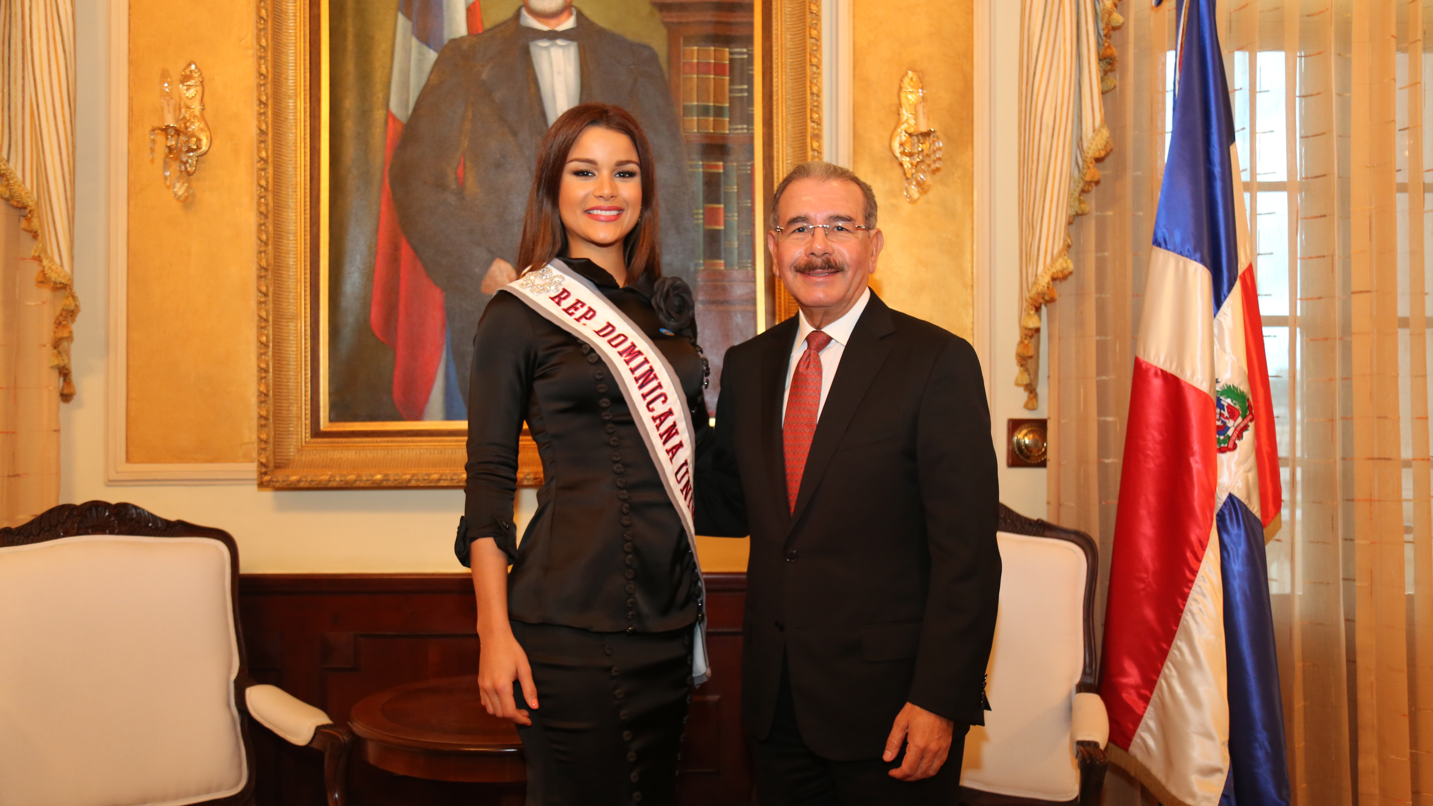 Miss República Dominicana: “Danilo Medina trabaja por bienestar del país”