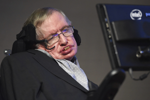 Stephen Hawking dice que avances en ciencia y tecnología amenazan la humanidad