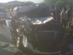 Al menos un muerto en accidente de tránsito en Azua