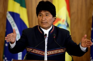 Jueza cita a Evo Morales para realizarse prueba de ADN