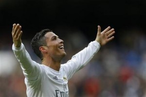 Cristiano Ronaldo elegido mejor jugador UEFA 2015-2016
