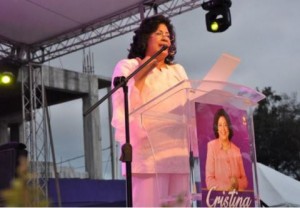 Cristina Lizardo reafirma compromiso de legislar a favor mujer