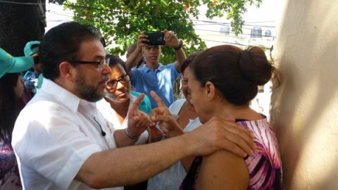Guillermo Moreno propone comités vecinales para defender a la mujer