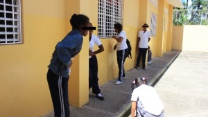 Estudiantes y maestros con síntomas de intoxicación en escuela tanda extendida de Villa La Mata 