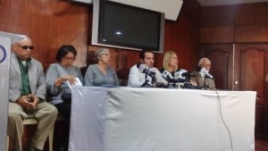 Familia de Claudio Caamaño presenta pruebas de que hubo negligencia en el caso
