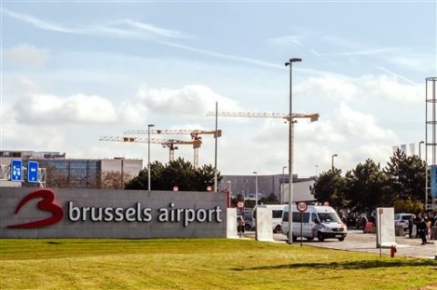 Aterrizan dos aviones en Bruselas tras falsa amenaza de bomba
