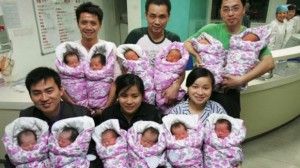Una aldea china de 50 familias salta a la fama por sus 16 parejas de gemelos