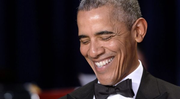 Obama celebra su última cena de corresponsales como presidente