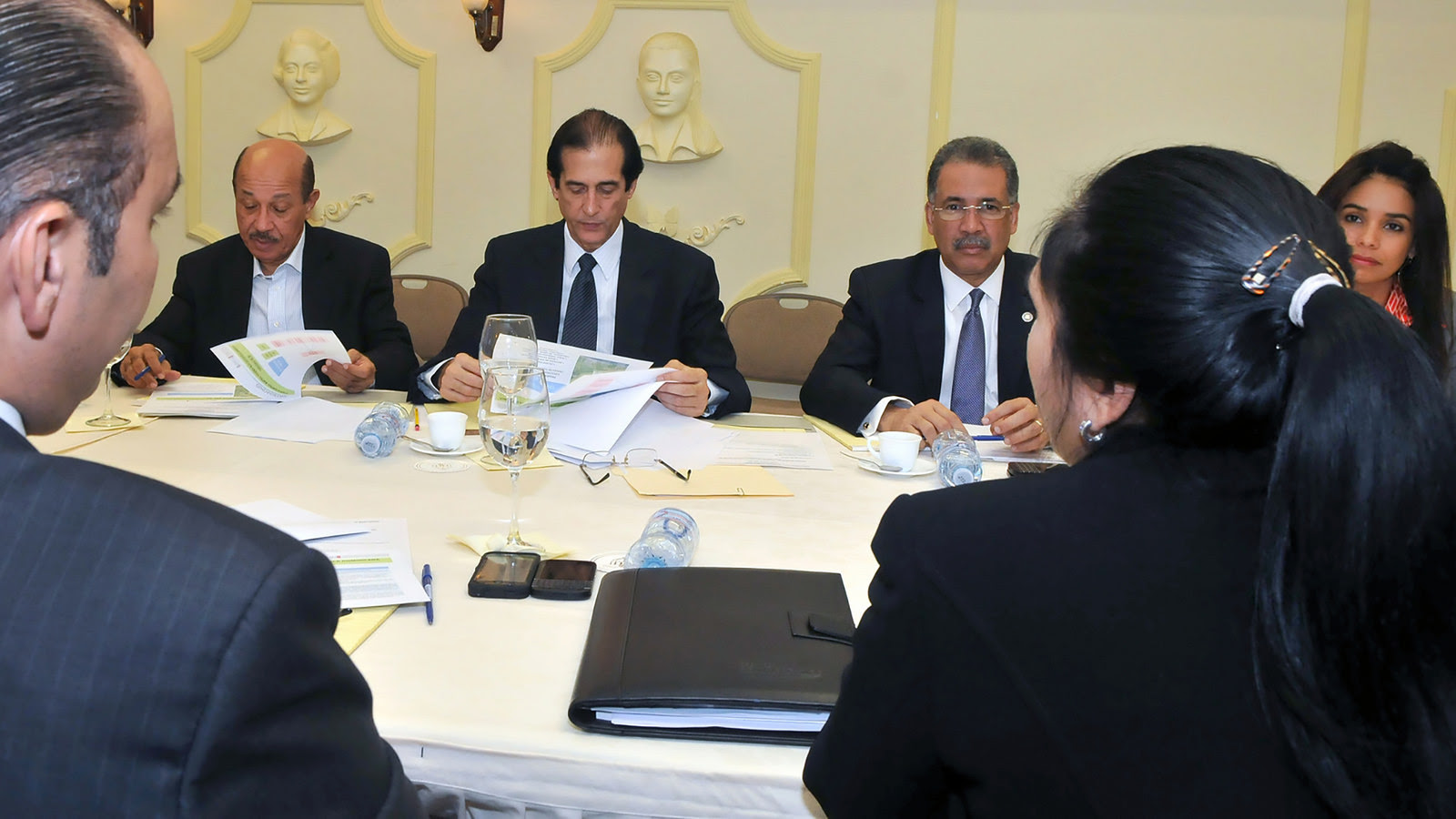 El Comité Fiduciario del Fideicomiso de Viviendas de Bajo Costo República Dominicana, conoció y aprobó el formato estándar para las garantías fiduciarias