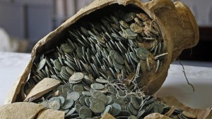 España: Hallan tesoro romano por accidente durante obras 