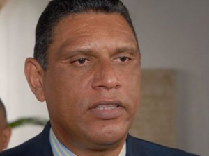  
Jesús Vásquez dice falta de credibilidad en presidente y funcionarios
