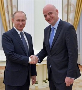 Putin recibe presidente FIFA en Moscú