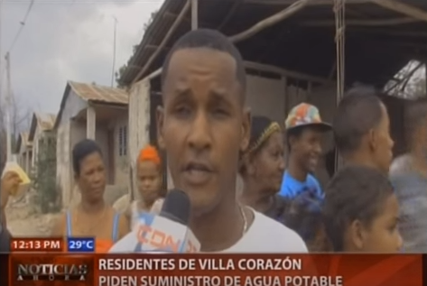 Residentes de Villa Corazón piden suministro de agua potable