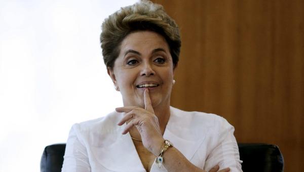 La presidenta brasileña, Dilma Rousseff, anunció este viernes un pronunciamiento en cadena nacional de radio y televisión y lo canceló unas pocas horas después