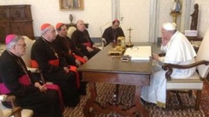 Foto de la reunión entre el Papa y miembros del Celam